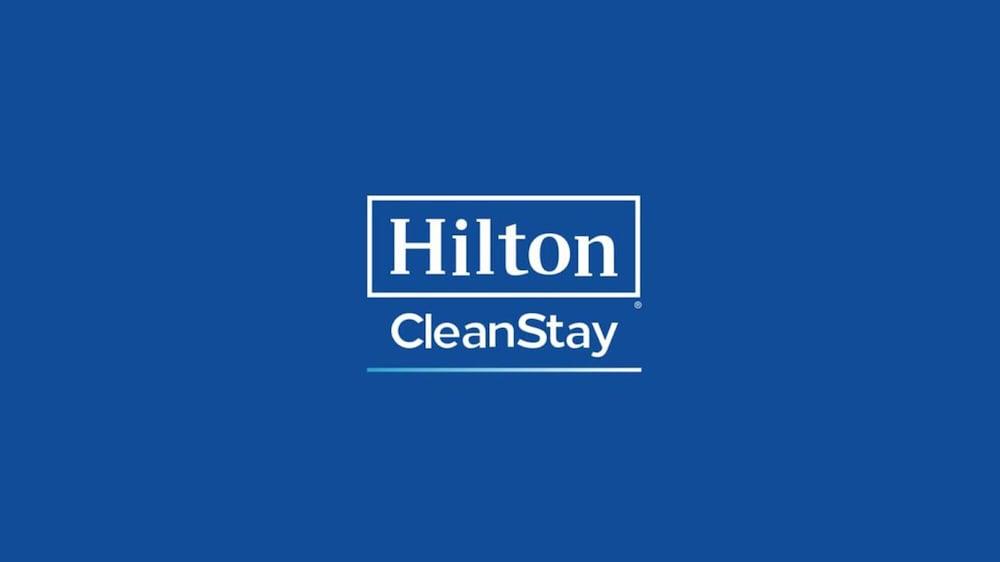 Hampton Inn By Hilton Garden City Long Island Εξωτερικό φωτογραφία