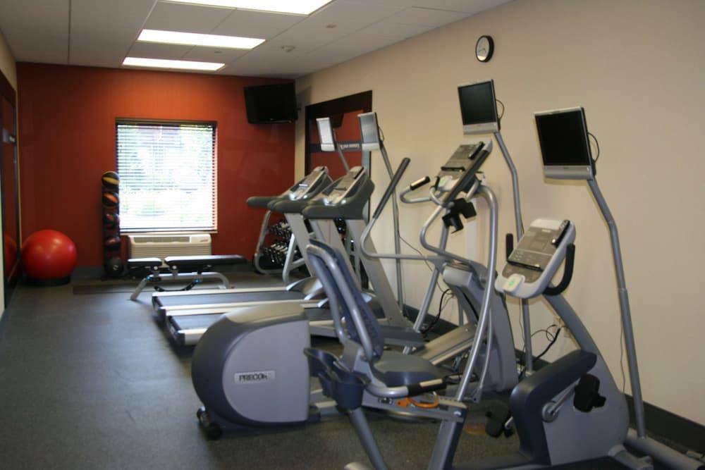 Hampton Inn By Hilton Garden City Long Island Εξωτερικό φωτογραφία