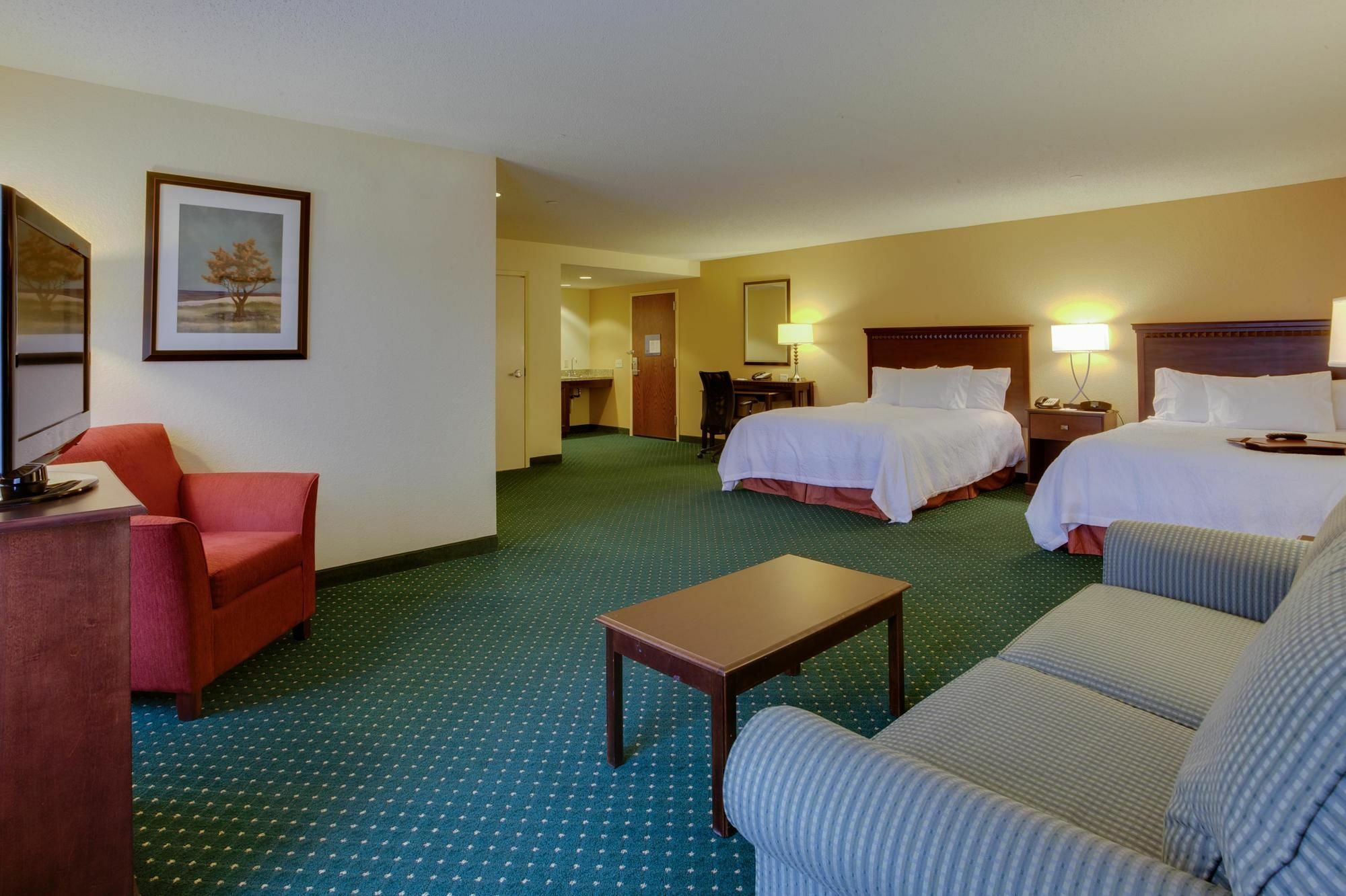 Hampton Inn By Hilton Garden City Long Island Εξωτερικό φωτογραφία